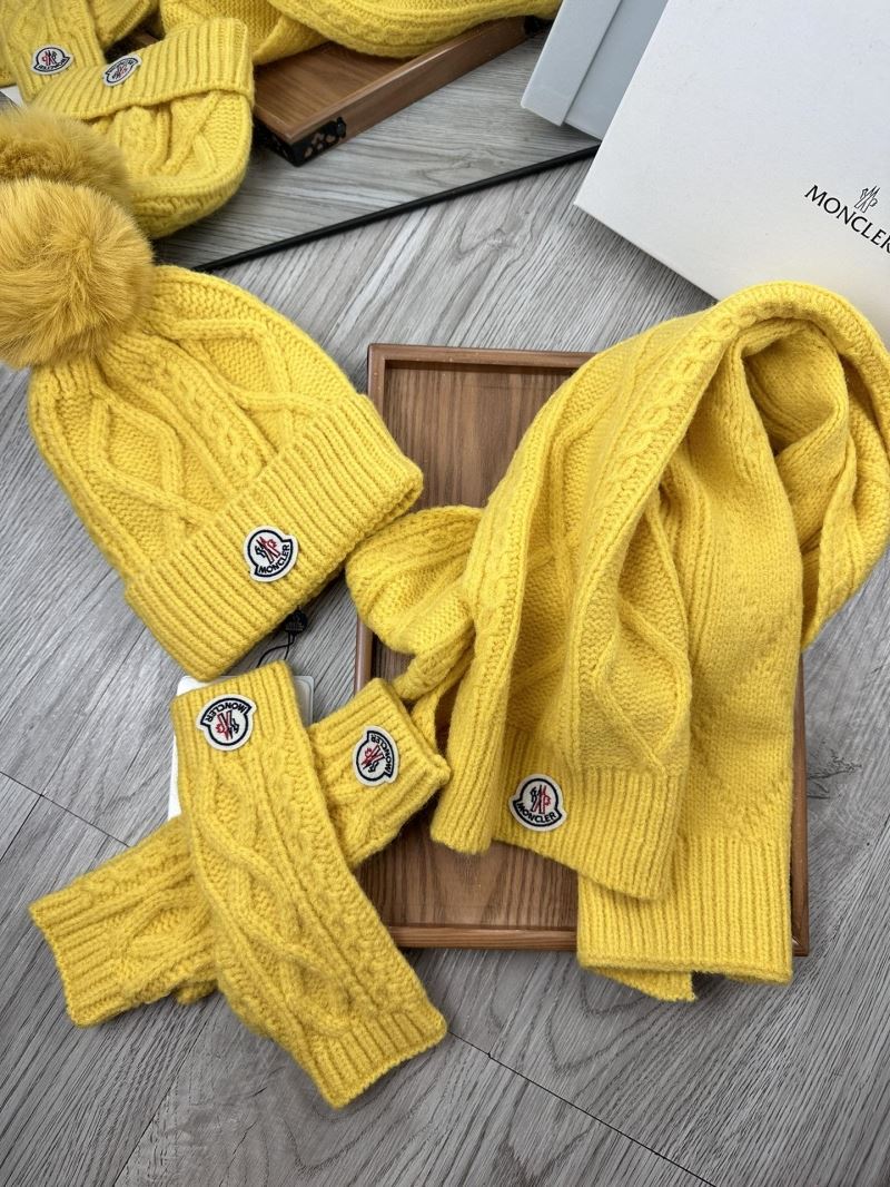 Moncler Caps Scarfs